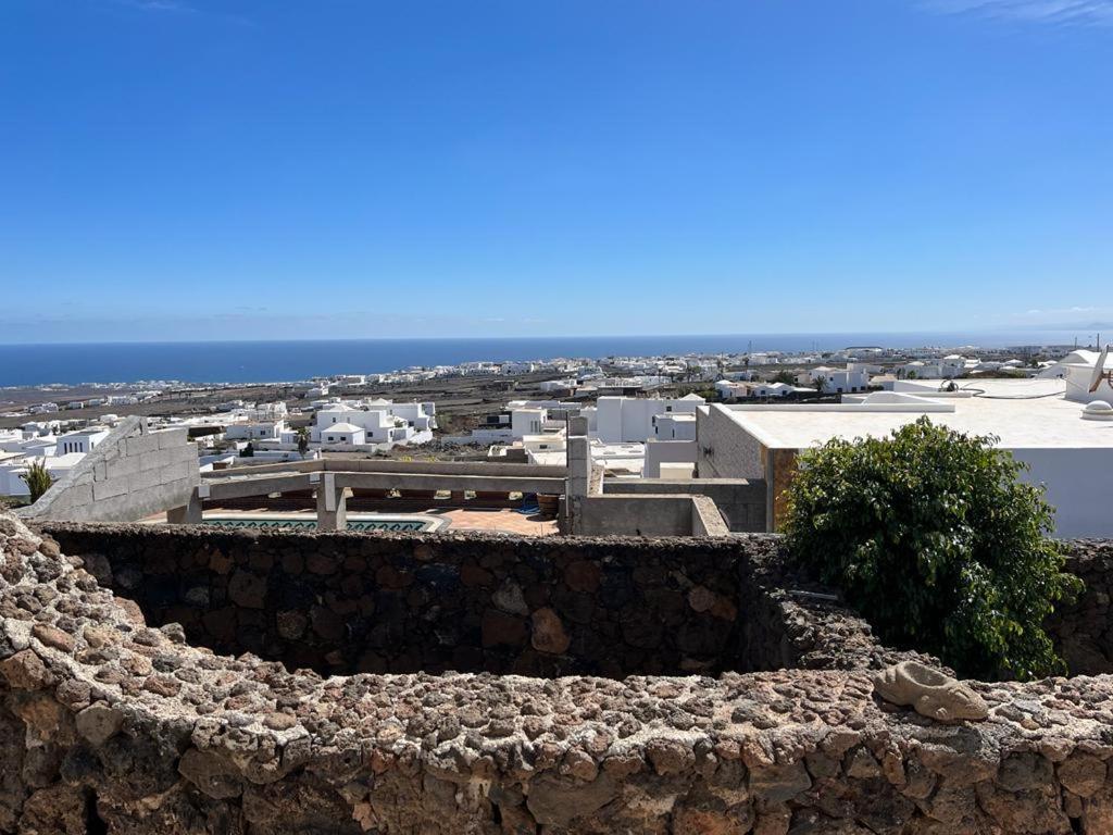 Tipica Lanzarote House Only Adults Bed & Breakfast Tías Dış mekan fotoğraf