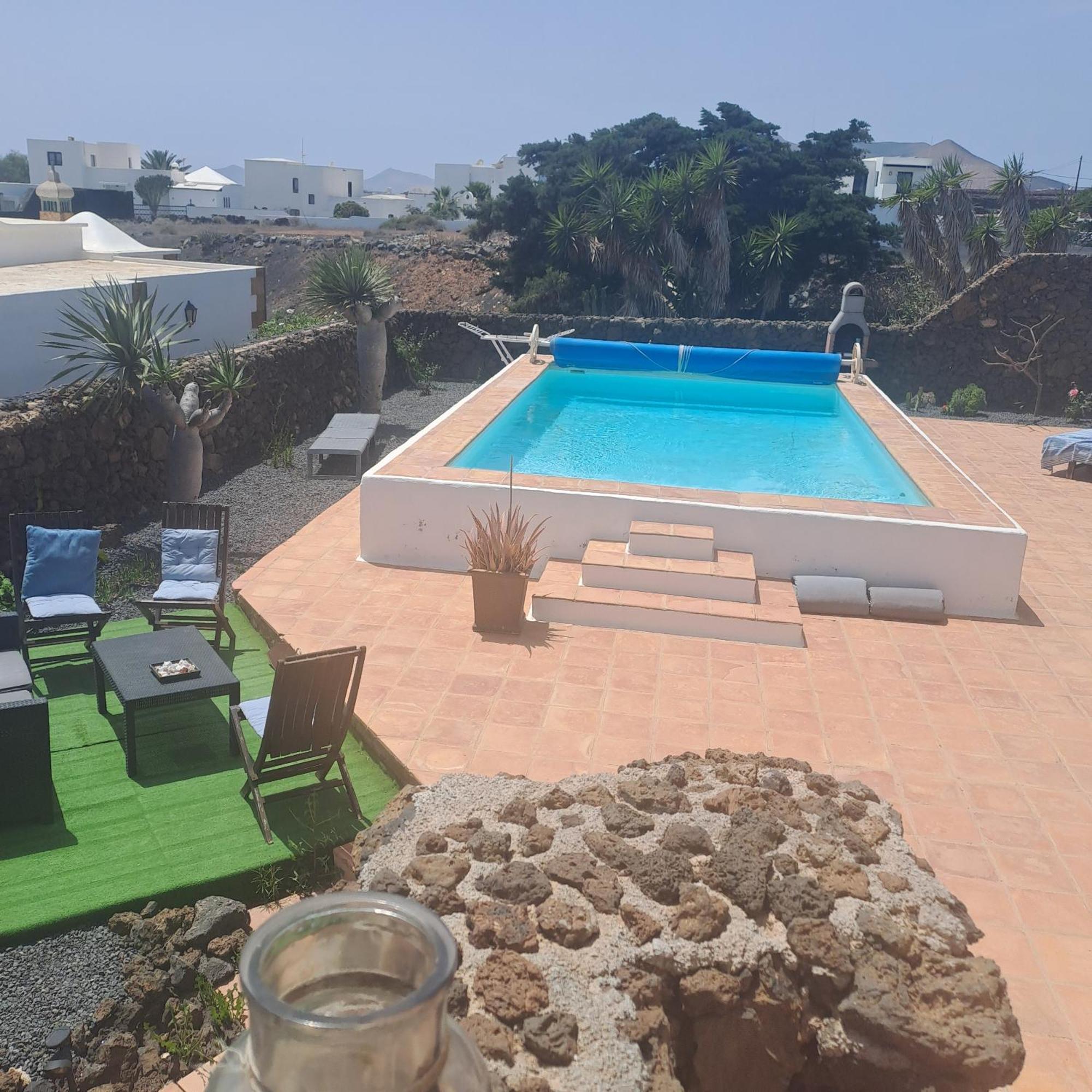 Tipica Lanzarote House Only Adults Bed & Breakfast Tías Dış mekan fotoğraf